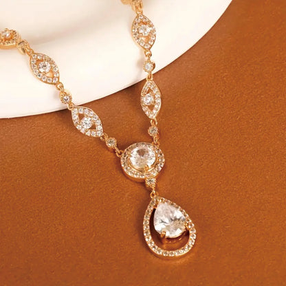 925 silver, luxury teardrop jewellery set with synthetic zirconia, perfect gift for girlfriends, mums, family - great for birthd